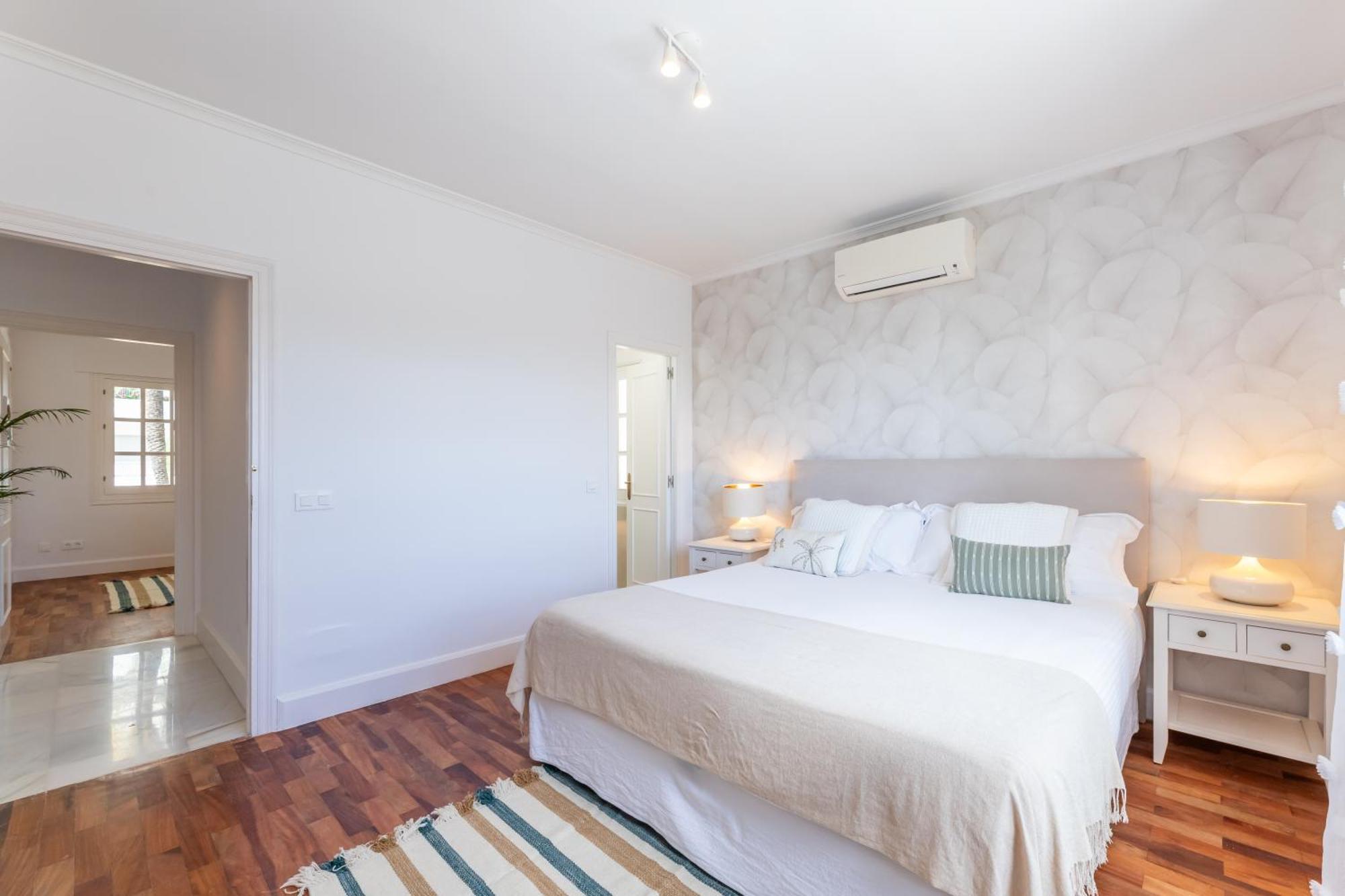 Aurora Boutique House - Only Adults Bed & Breakfast Marbella Bagian luar foto