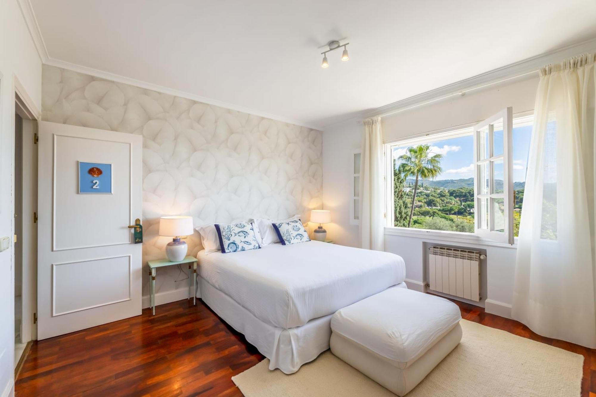 Aurora Boutique House - Only Adults Bed & Breakfast Marbella Bagian luar foto