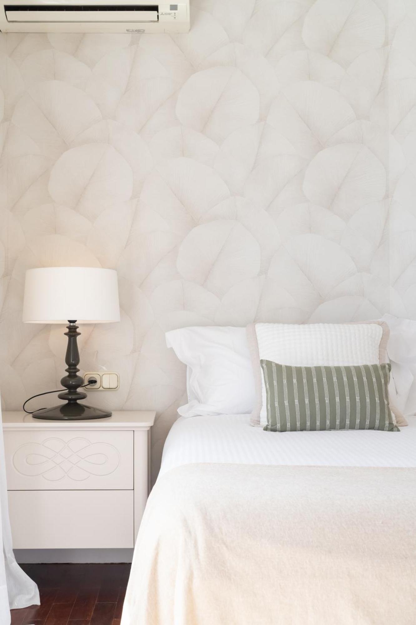 Aurora Boutique House - Only Adults Bed & Breakfast Marbella Bagian luar foto